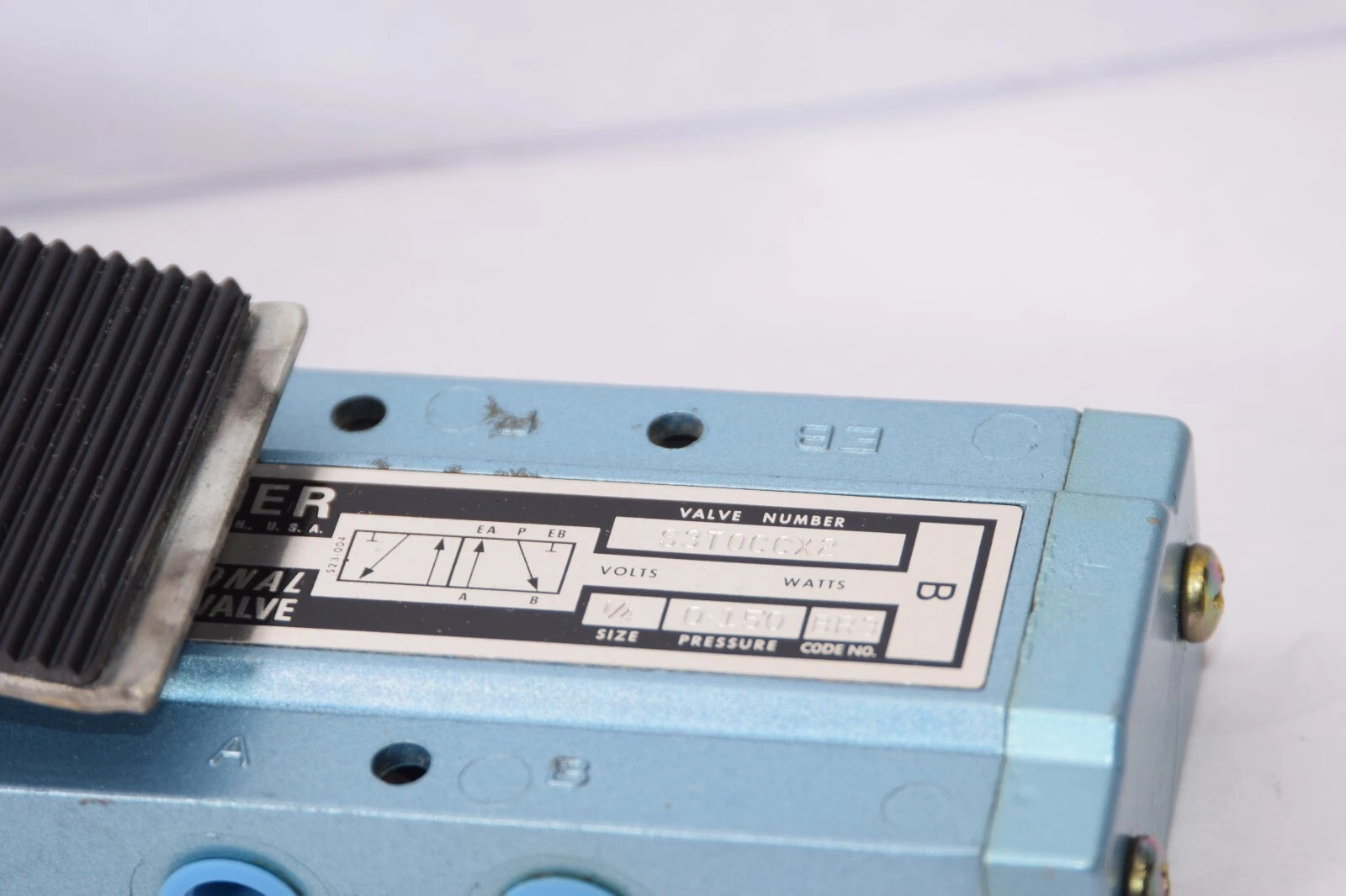 (NEW) SKINNER S3T0CCX2 1/4" Directional Control Valve Pneumatic Air Foot Pedal