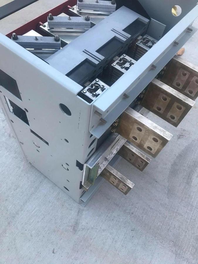 Used GE StaticTransfer Switch 10300309 PowerBreak Substructure TDOS25 2500A TD0S25