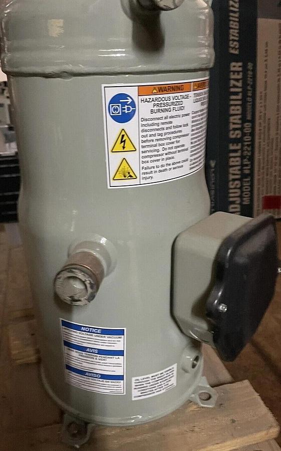 (New) TRANE R-410A HVAC Scroll Compressor CSHD161D0C0M 575V 3PH 570010530400