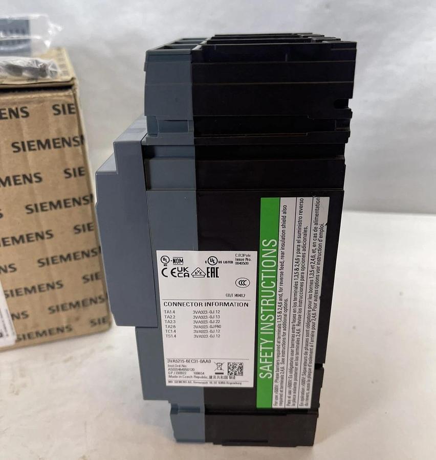 Siemens Circuit Breaker 3VA5215-6EC31-0AA0 3 pole 150 Amp 150a (NEW)