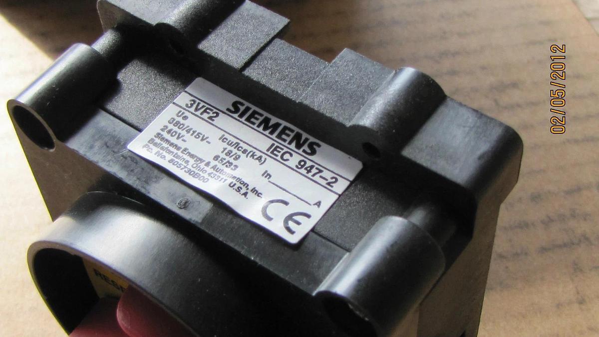 SIEMENS IEC FRONT ROTARY OPERATOR KNOB SWITCH 3VF9223-1BA00 3VF92231BA00 NIB