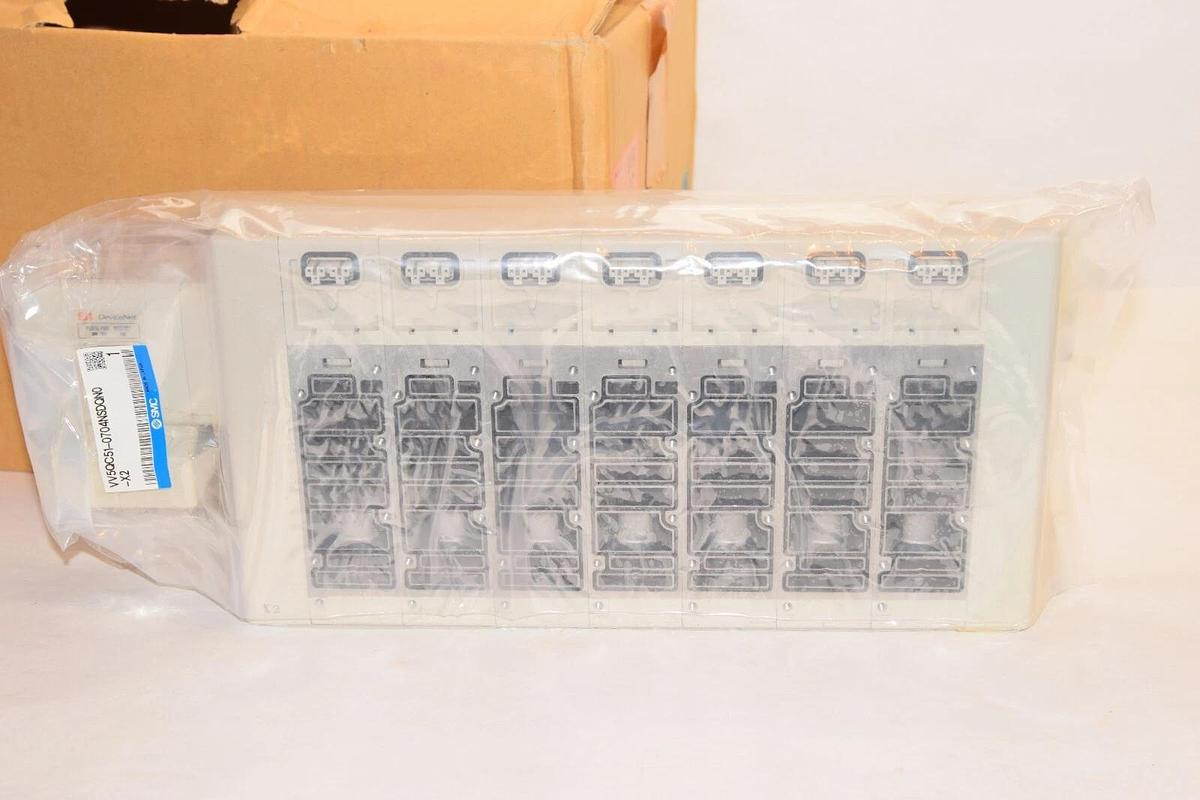(NEW) SMC VV5QC51-0704NSDQN0-X2 4/5 Port Valve Manifold