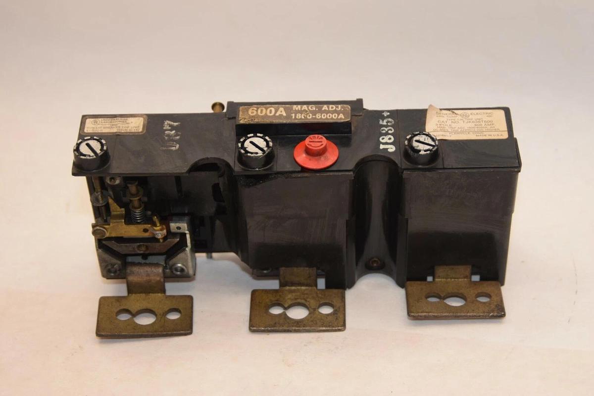 Used GENERAL ELECTRIC TJK636T600 600A 3P Circuit Breaker Trip Unit