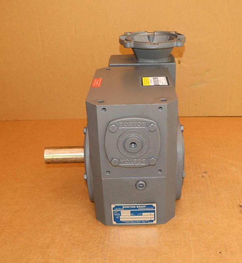 Boston Speed Reducer Gear Box Double Reduction FWC7321800SB5G4 1800:1 NEW