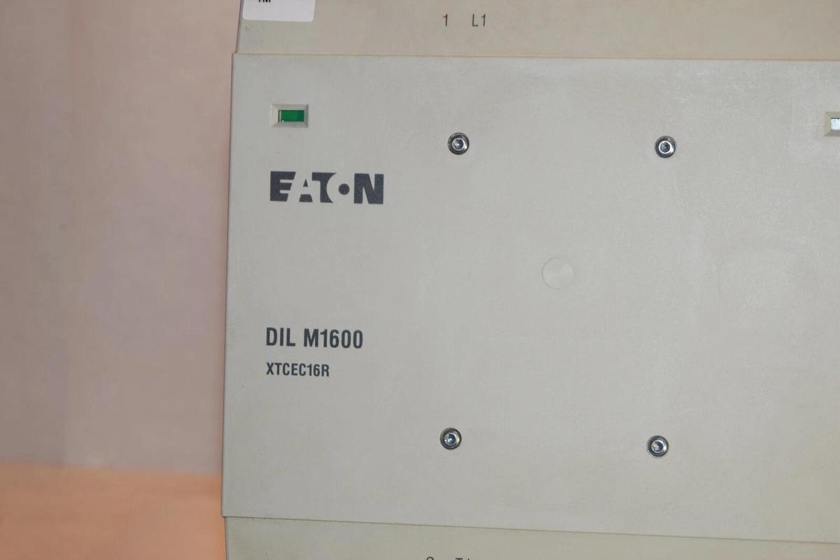 Used Cutler-Hammer Eaton Contactor DIL M1600 XTCEC16R  1600AMP   DILM1600 XTCEC16R