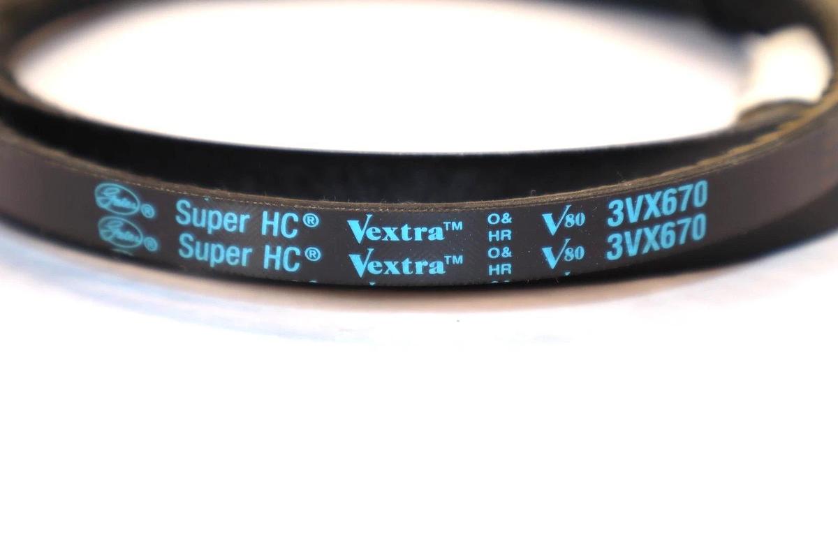 Gates 3VX670 , 9412-0670 Super HC Vextra Cogged V-Belt USA (New)