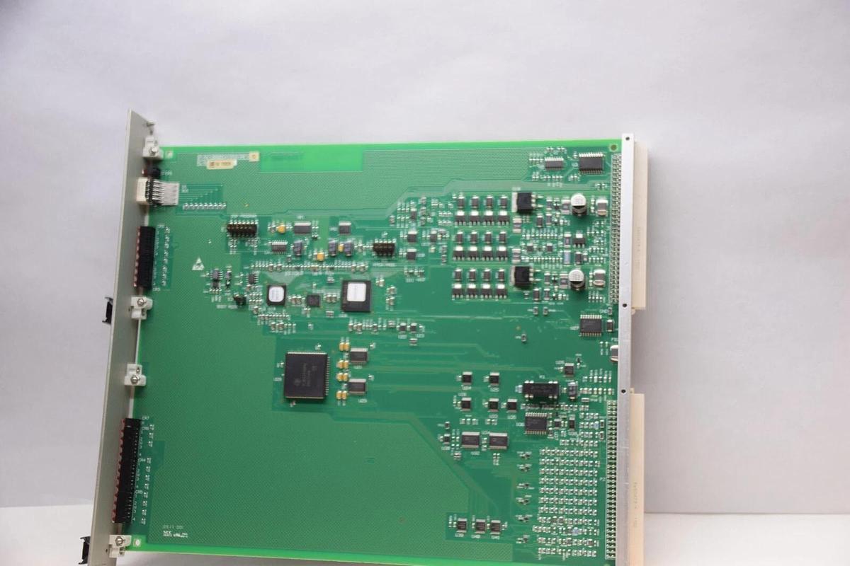 Used SIEMENS 1000041559 Rev G Auxiliary Board Card