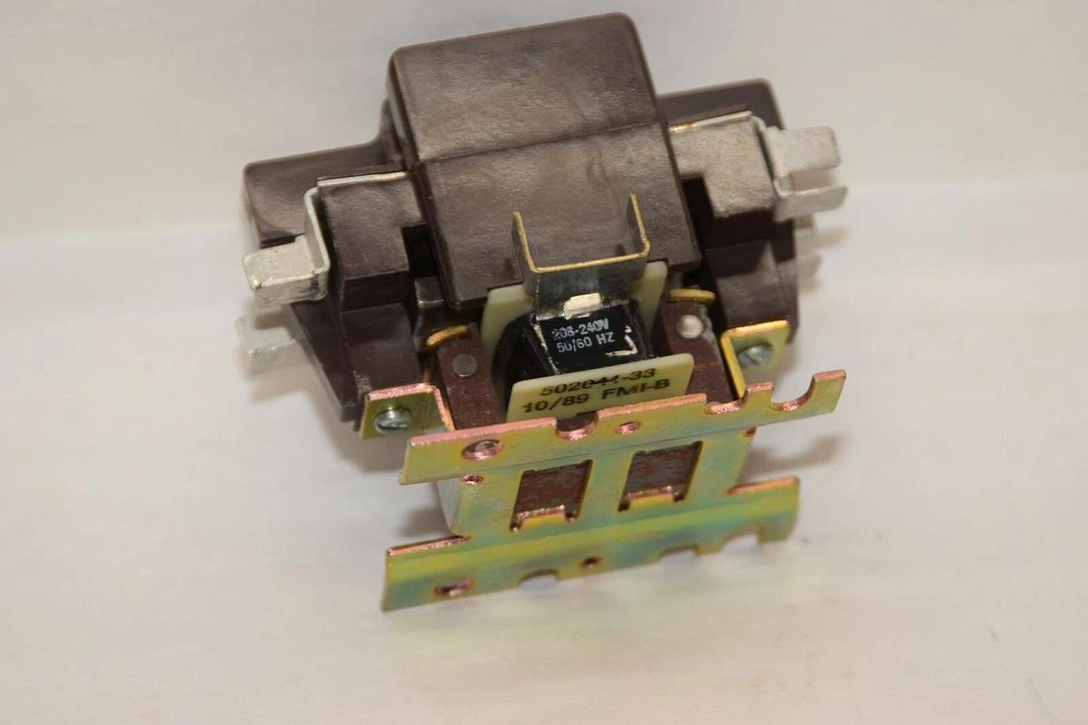 Fasco Contactor 30B020CC 208/240Vac 50/60Hz Coil Contactor