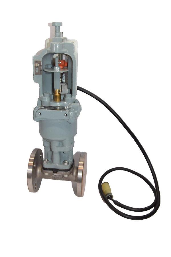NEW- NIPPON DAIYA VALVE HNT14N-08 Size 25 1" Body 12 Air Operated Valve (On-Off)