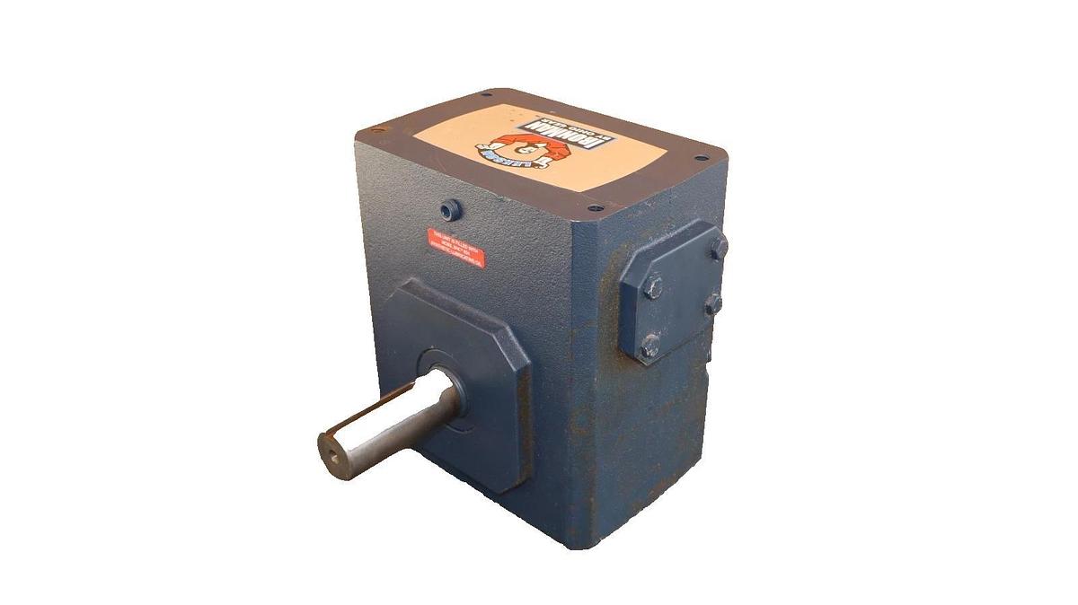 OHIO GEAR BOX IRONMAN SPEED REDUCER B832-30-R 3.08HP 30:1 (New)