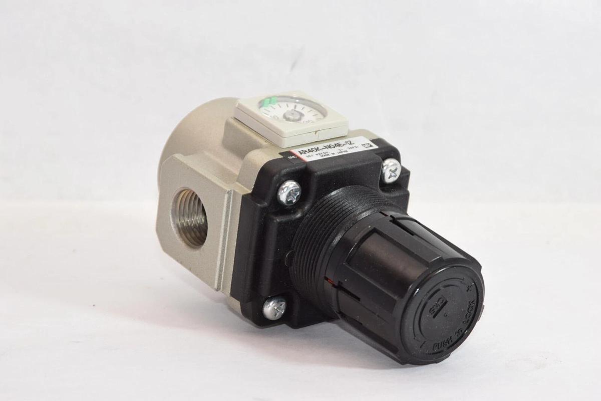 (NEW) SMC AR40K-N04E-1Z , AR40KN04E1Z 0-30psi Regulator