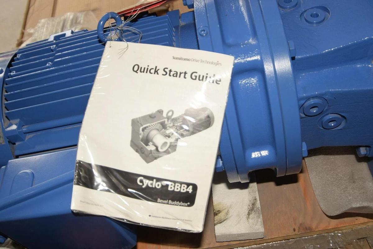 (New) SUMITOMO Gearmotor PA229835 10 HP Ratio:60 230/460V LHYMS10-4D165YC-Y3-60