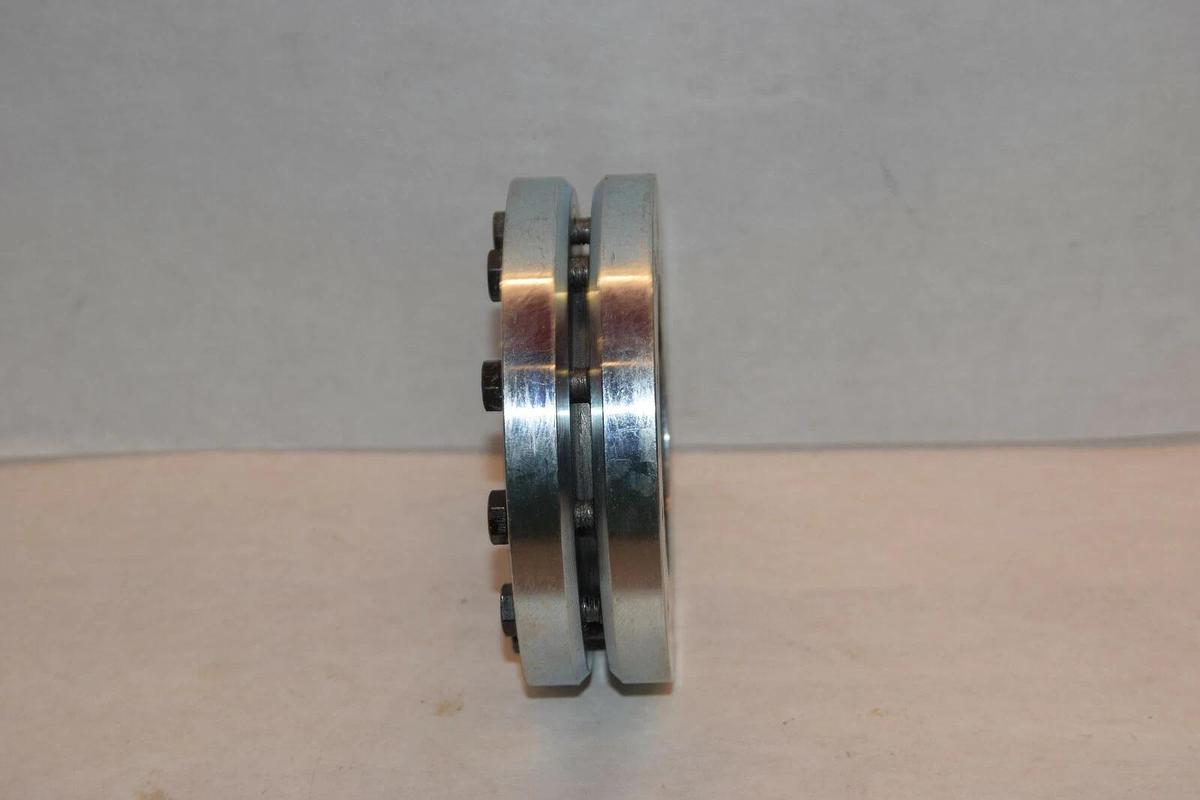 (New) Ringfeder 62 RFN 4071 SHRINK DISC P/N 13-422058 62MM coupling