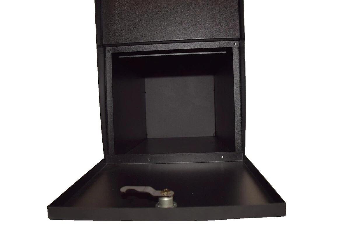 (NEW) QUALARC WF-VACMB Large Capacity Galvanized Steel Locking Mailbox Black