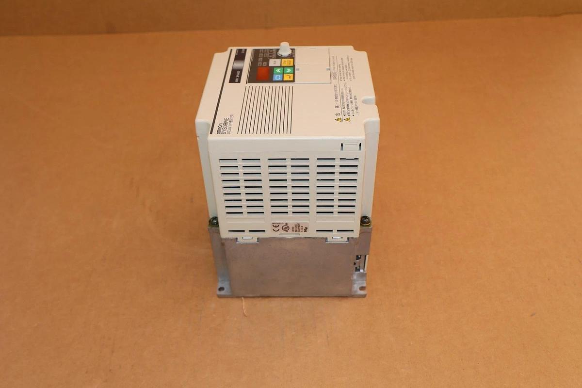 OMRON SYSDRIVE 3G3JV Inverter 3G3JV-A4037-A 3G3JVA4037A 6.5kva 3ph 460v (NEW)