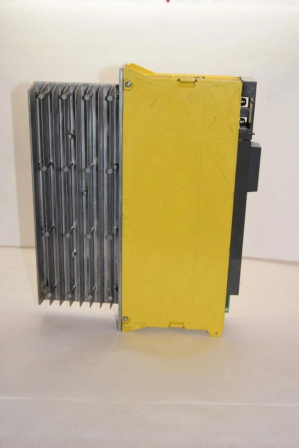 Used FANUC A06B-2001-0930 A16B-2203-045 A06B20010930 Power Supply