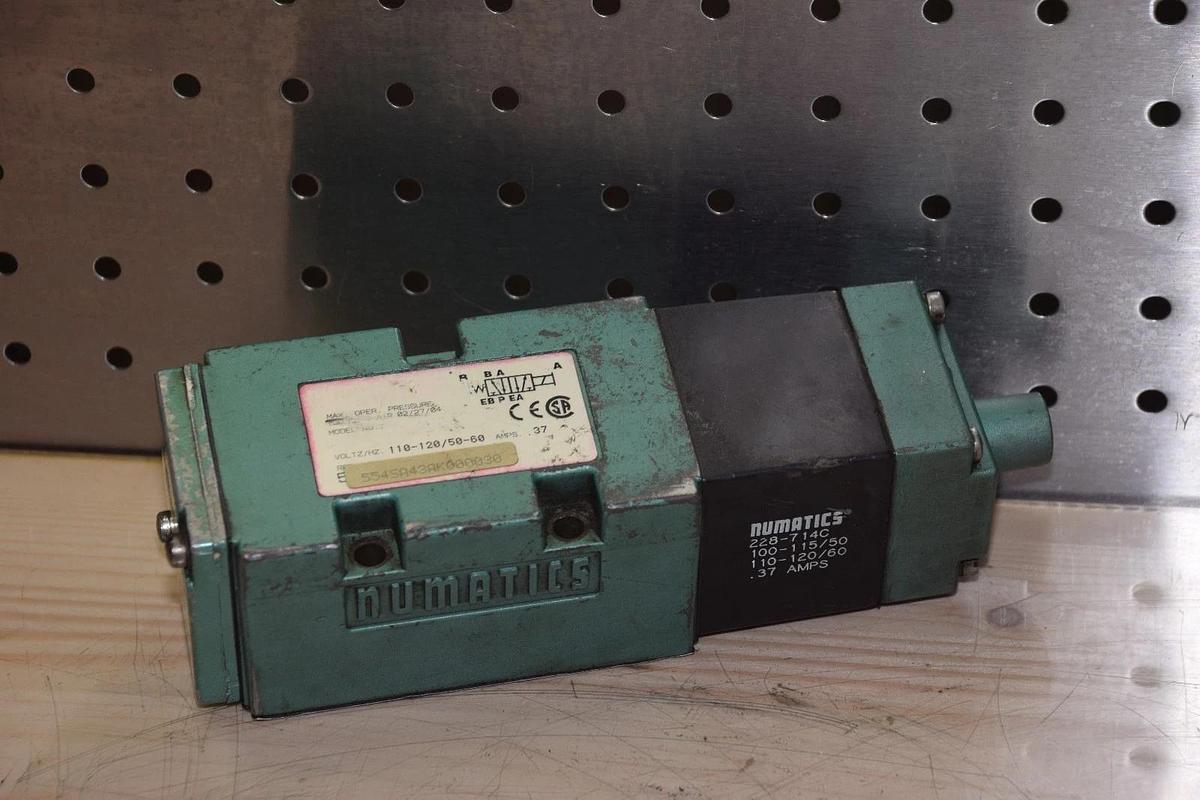 Used NUMATICS 554SA43AK000030 110-120 V 50/60Hz .37AMPS SOLENOID VALVE