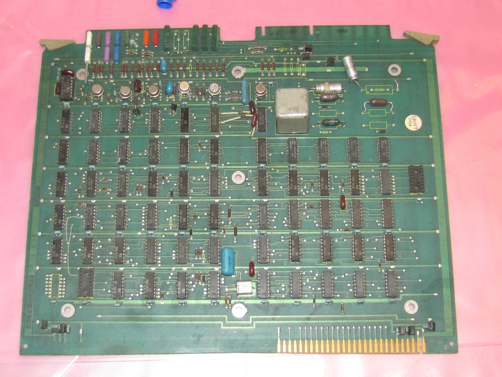 Used ALLEN BRADLEY 634281-90 634281 90 63428190 CIRCUIT BOARD