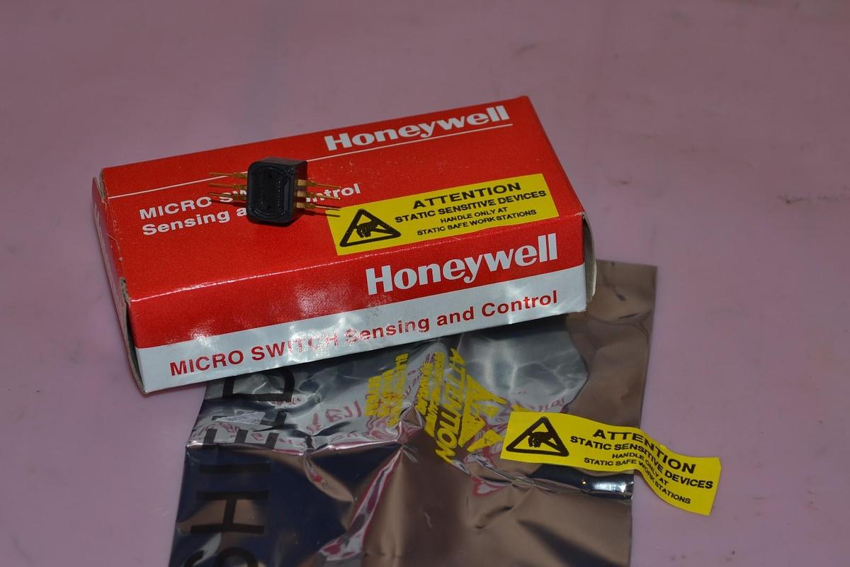 Honeywell Micro Switch  40PC250G1A SQA4588   NEW
