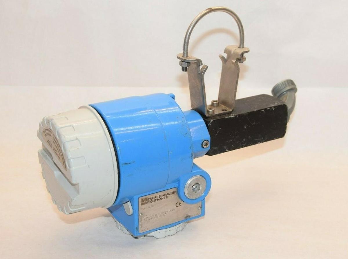 Used ENDRESS + HAUSER FTM31DR-05CB1A FTM 31DR-05CB1A Soliphant II Level Limit Switch