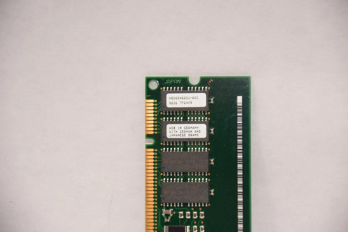 Used SUN MICROSYSTEMS HB56D466SU-6AC , HB56D466SU6AC Memory RAM Card