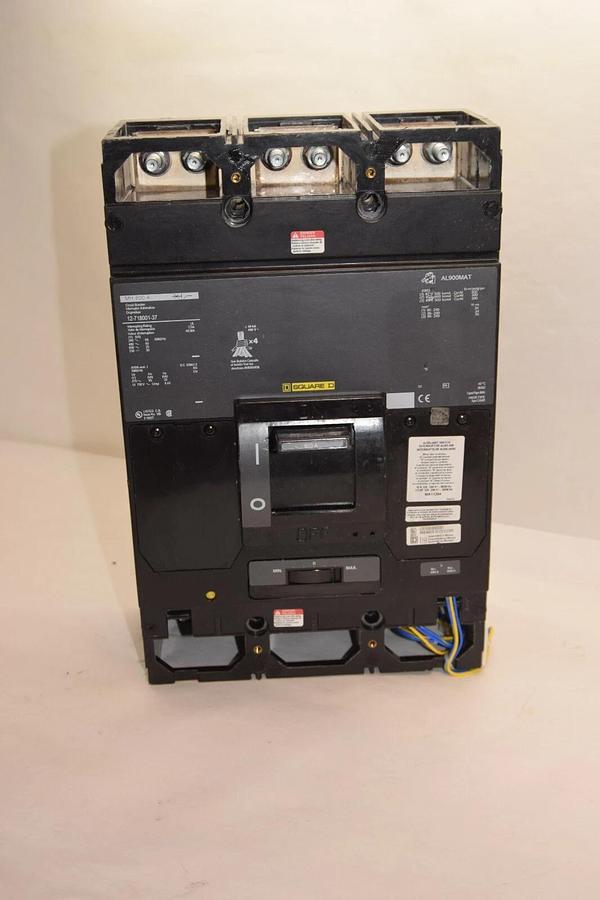 Used Square D MH 800A 800 Amp A Circuit Breaker 12-718001-37 1271800137 MH800A