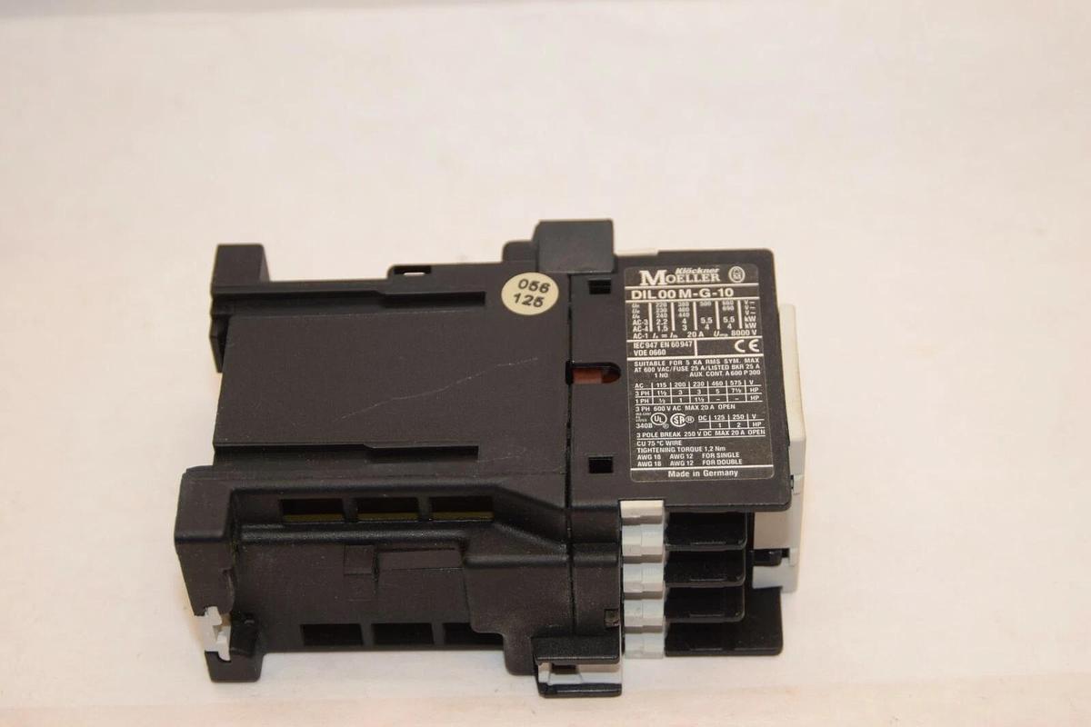 Used MOELLER DIL00M-G-10 DIL00MG10 24V Coil Contactor