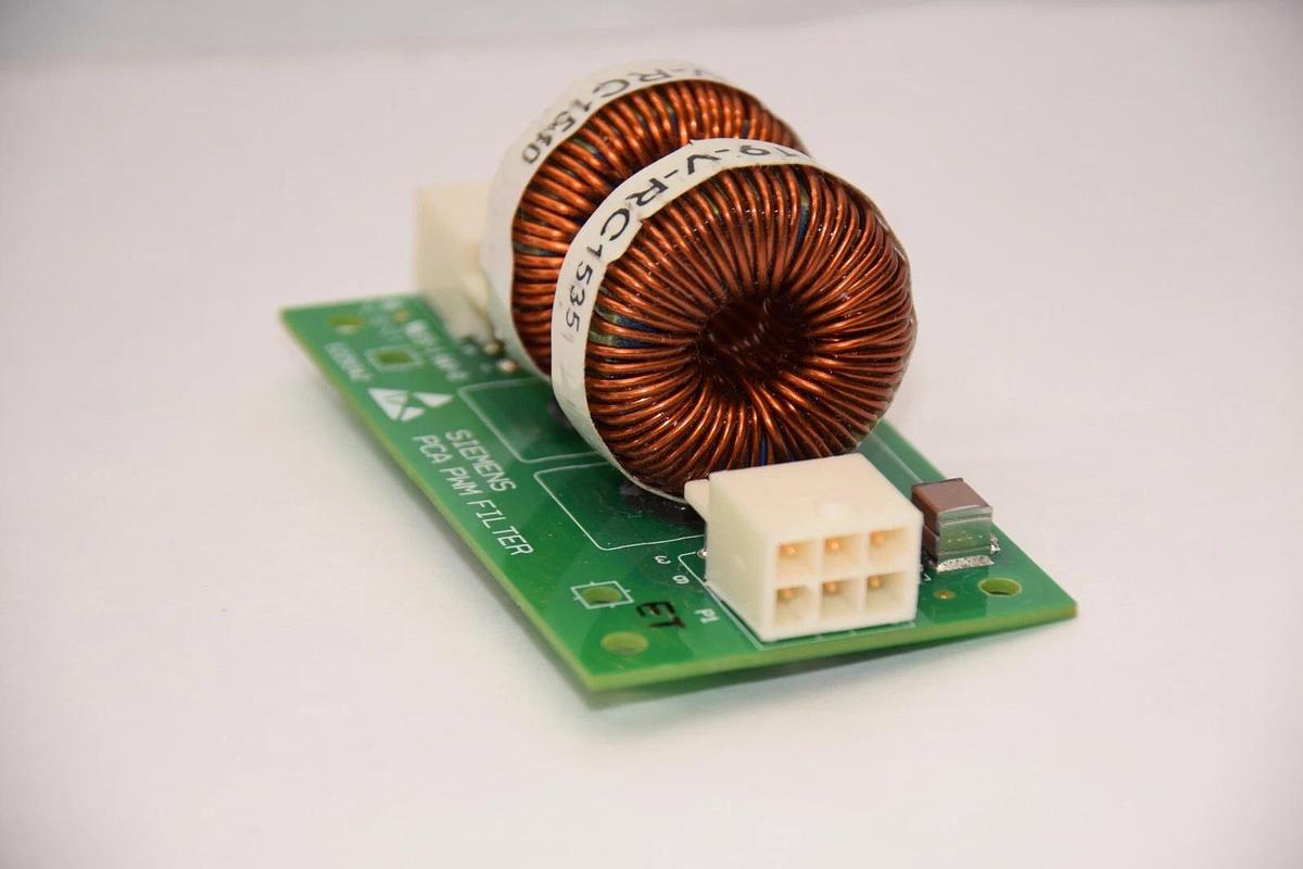 Used SIEMENS E229342 , 10947169-A PCA PWM Filter Circuit Board Card