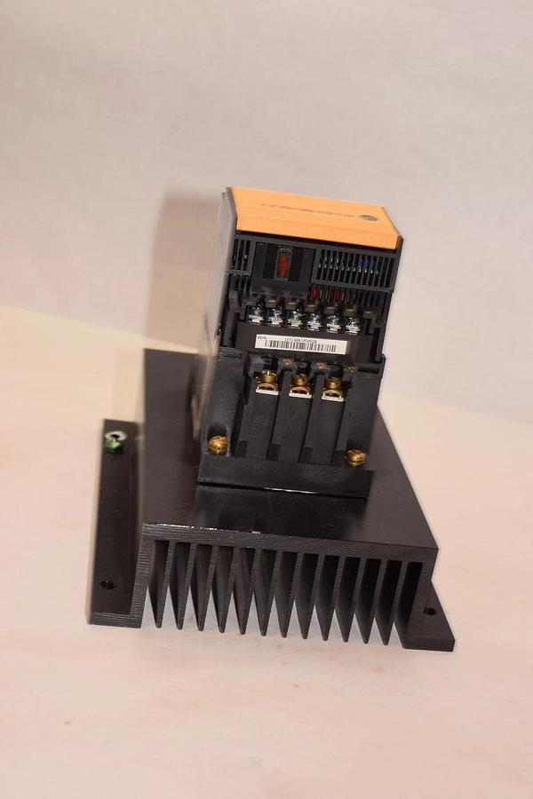 (New) ALLEN BRADLEY 150-A16NB-ND Series A 3Phase Smart Motor Controller