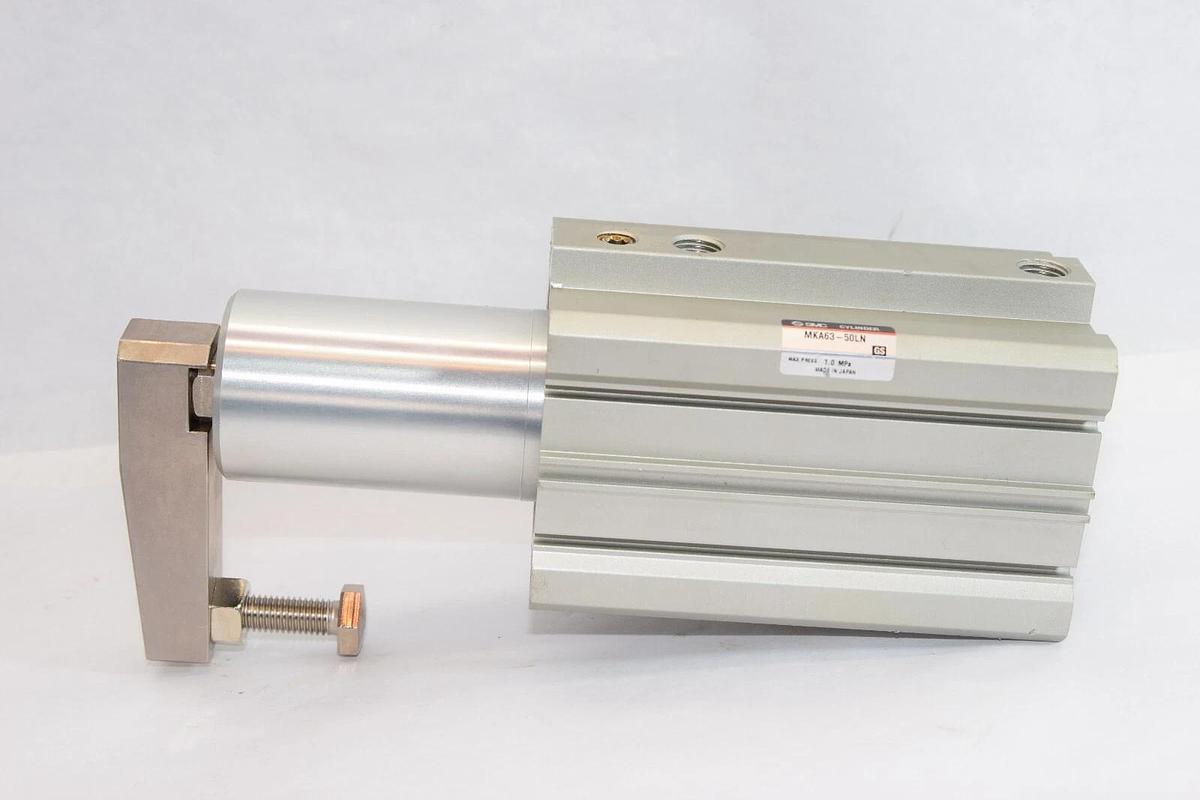 (NEW) SMC MKA63-50LN , MKA6350LN 1.0MPa Rotary Clamp Cylinder