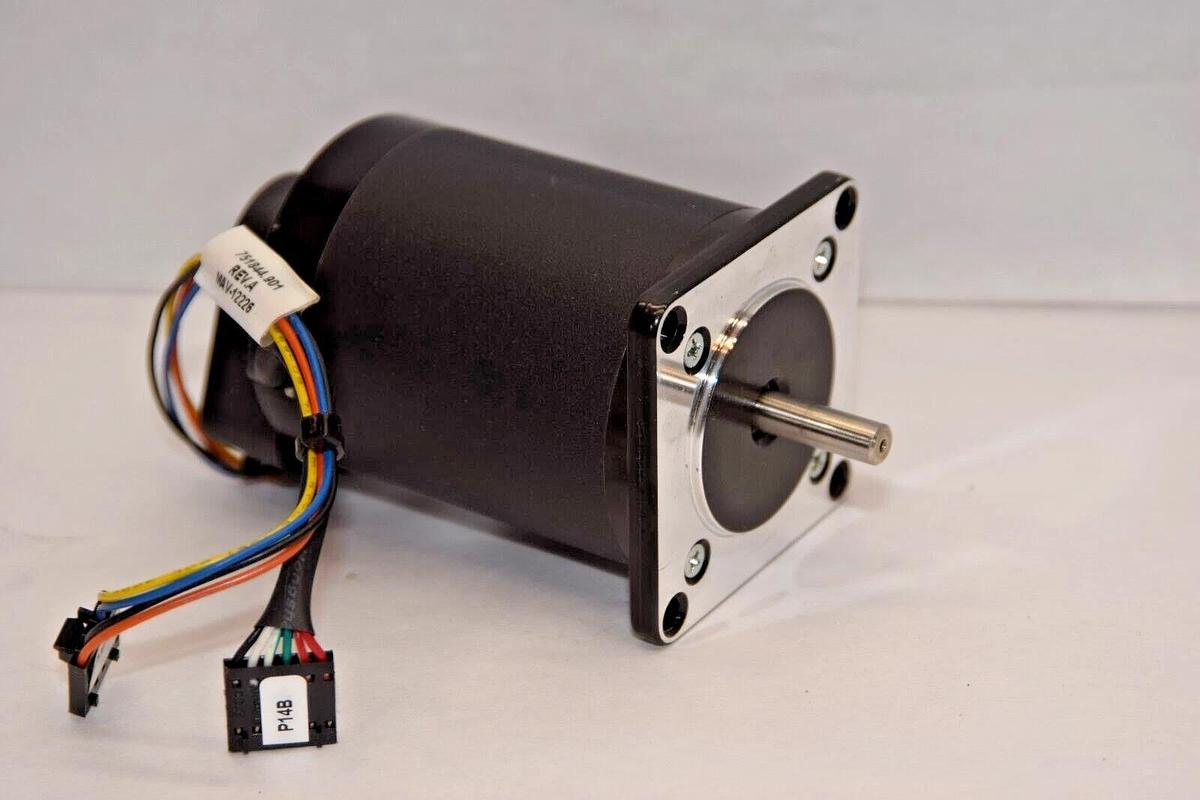 Used US DIGITAL 751240 902 Stepper Stepping Motor Encoder E5-200-250-NE-S-E-G-B