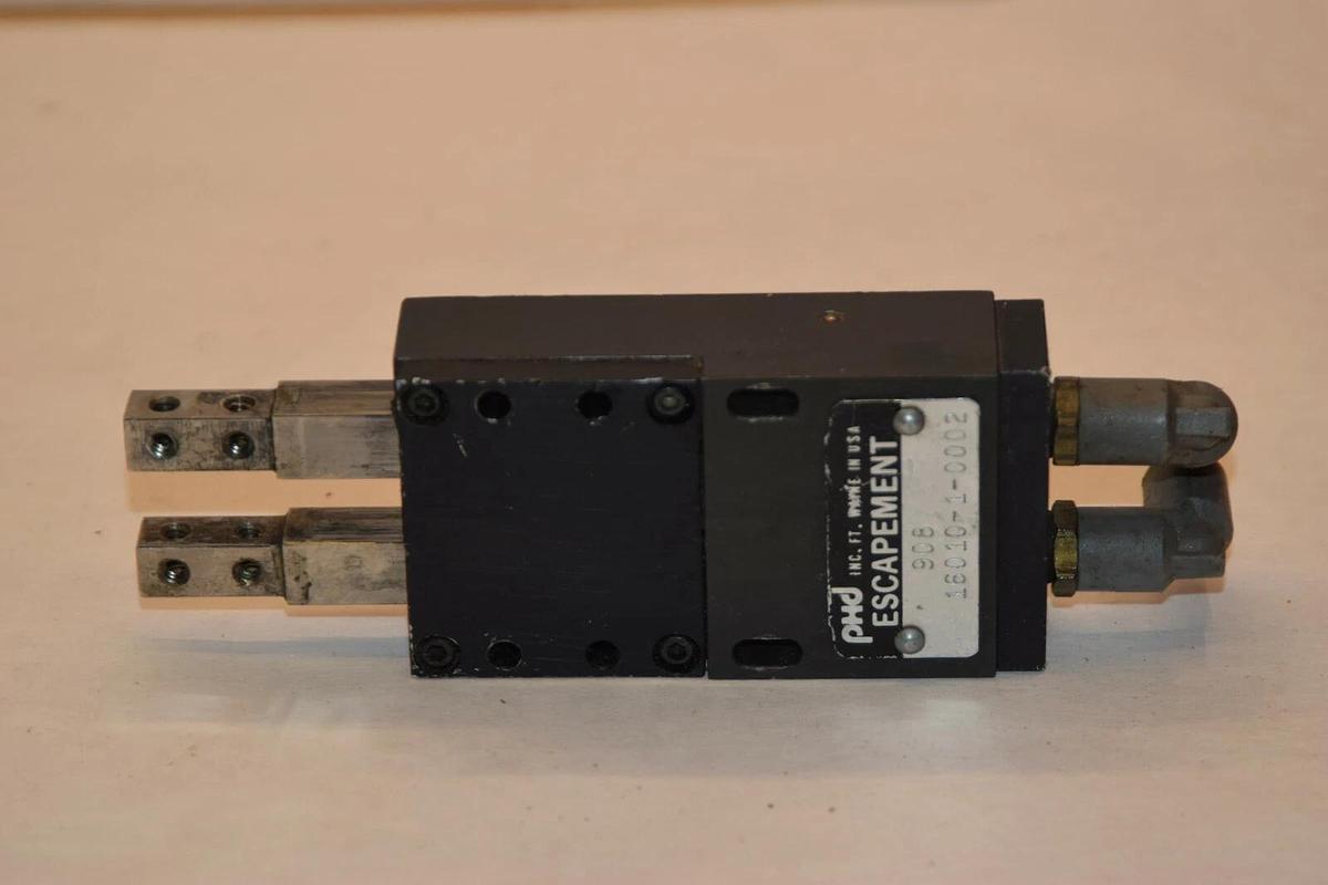 Used PHD 16010-1-0002 1601010002 PNEUMATIC GRIPPER CYLINDER