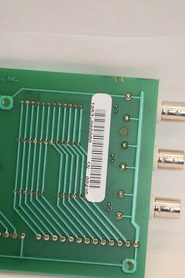 Used DAISY DATA INC I052-000000 E300-000052 SIB Rev Circuit Board