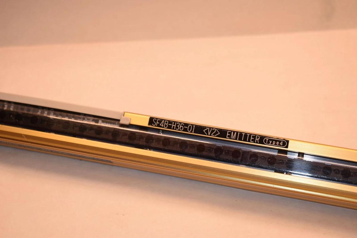 Used SUNX SF4B-H36-01 Safety Light Curtain Emitter Type 4 SF4B H36 01 E V.2  PANSONIC