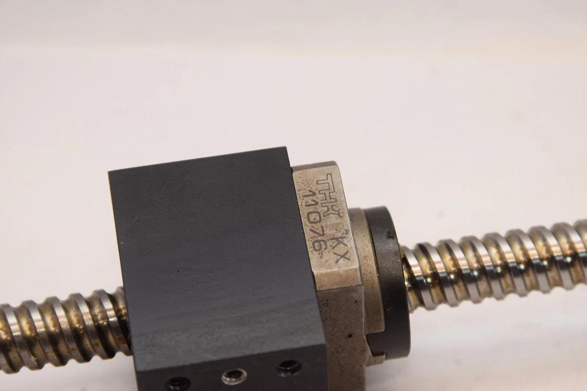 Used THK KX 11076 KX11076 Ball Screw