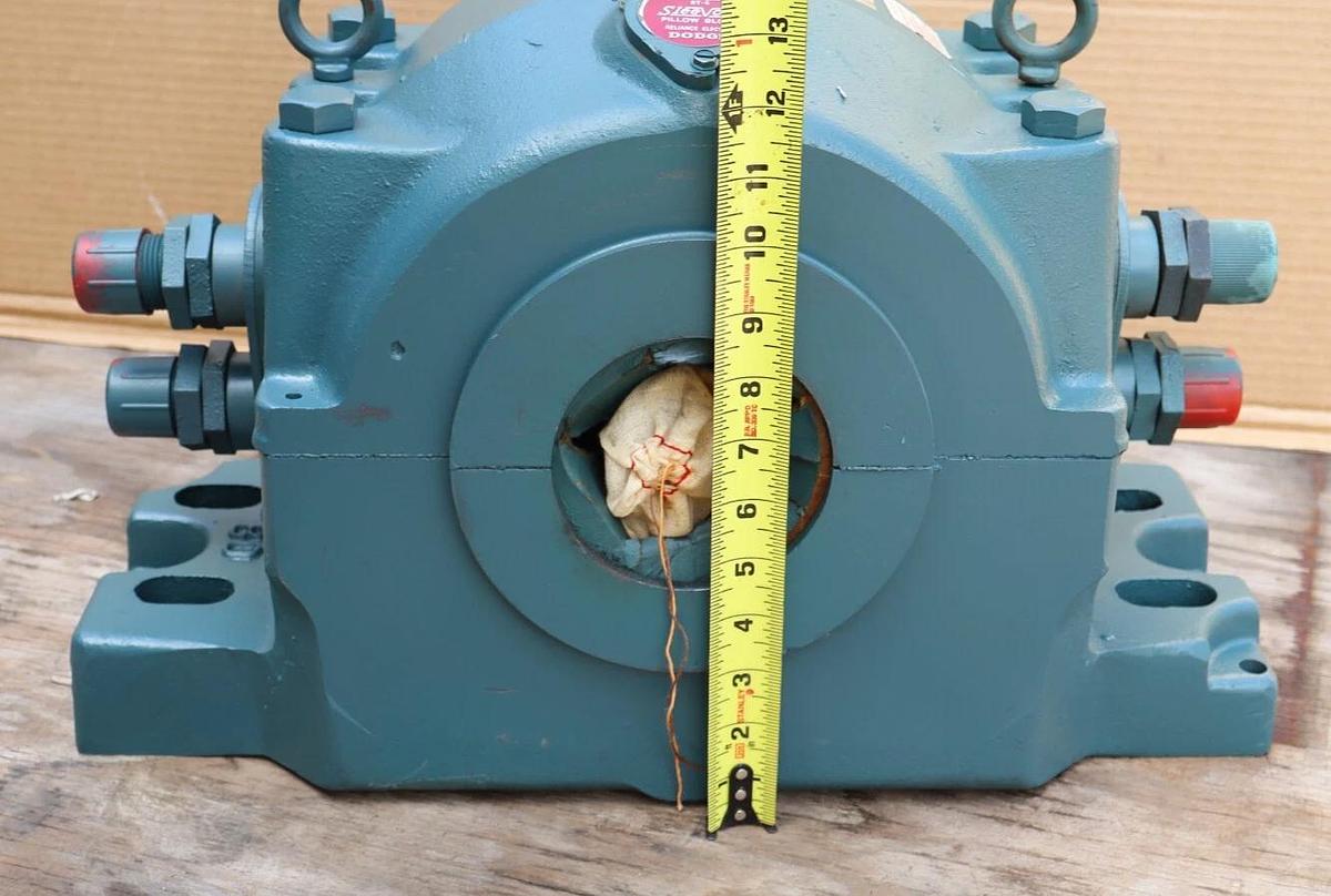 Dodge Reliance SleeVoil Pillow Block Bearing Housing RT-S 3-15/16" 182285 NEW