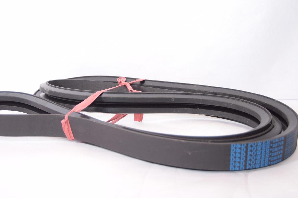 D&D POWER DRIVE 2-B136 2/B136 2B136 B136/02 B136/2 2 Rib Banded V-Belt (NEW)