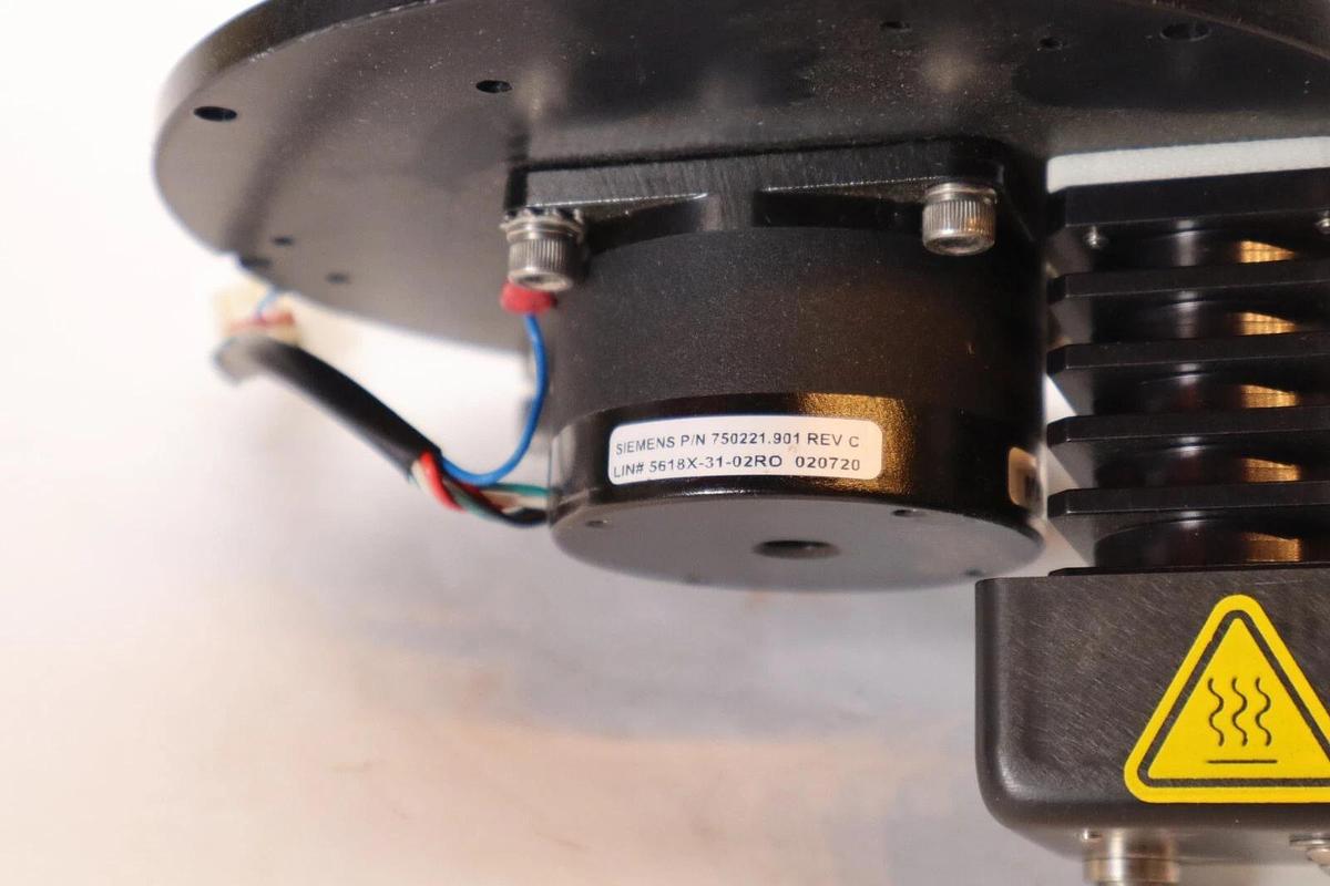 Used SIEMENS 750221.901 Rev C Stepping Motor Assembly For Analyzer Machine