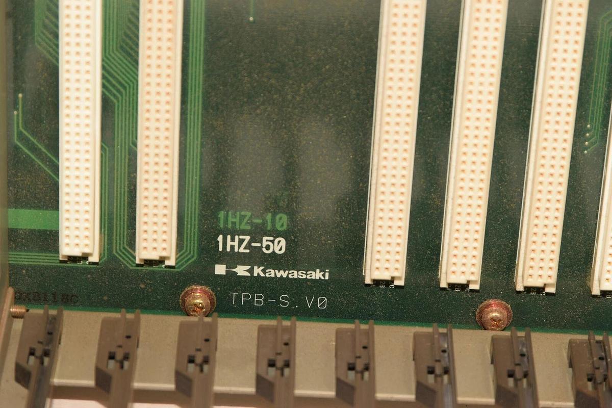 Used KAWASAKI 8 Slot PLC Rack Chassis 1HZ-50 TPB-S.V0 Backplane Board