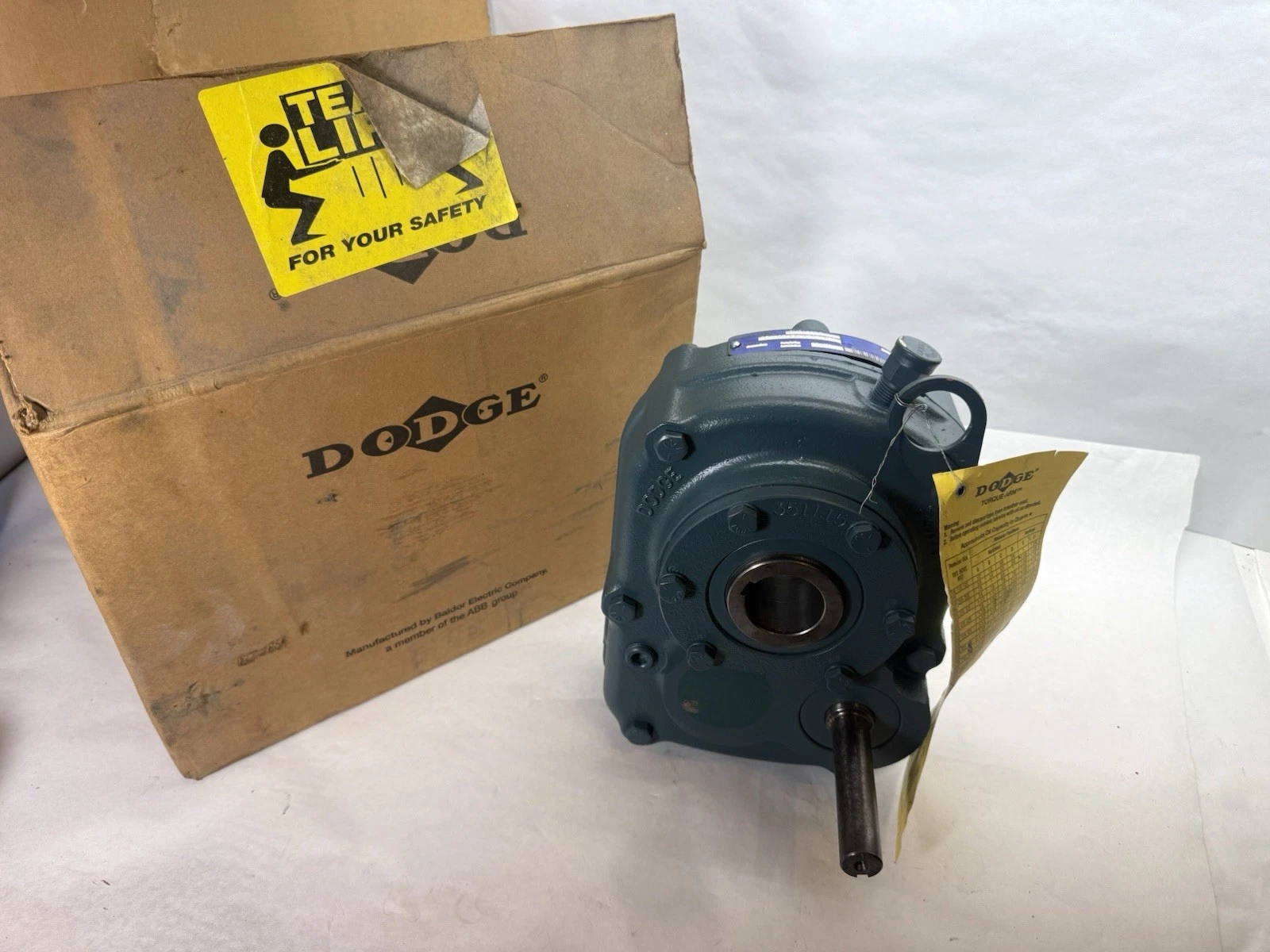 Dodge SCXT115A 351163-GV143651452 Screw Conveyor Reducer Gear box 15.35 : 1 New