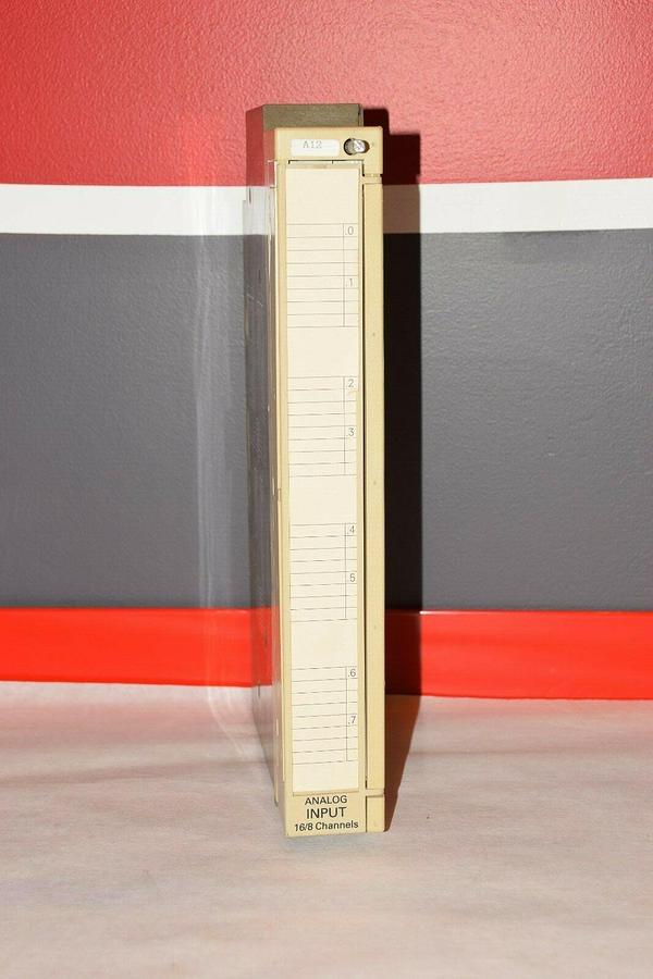 Used SIEMENS 6ES5 465-7LA12 6ES5 465-7LA12 SIMATIC S5 INPUT MODULE