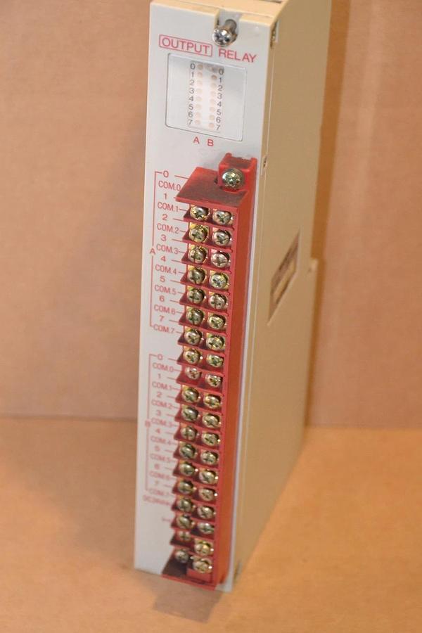 Used Sharp Satellite Output Relay ZW-16S4D ZW 16S4D ZW164SD PLC Module