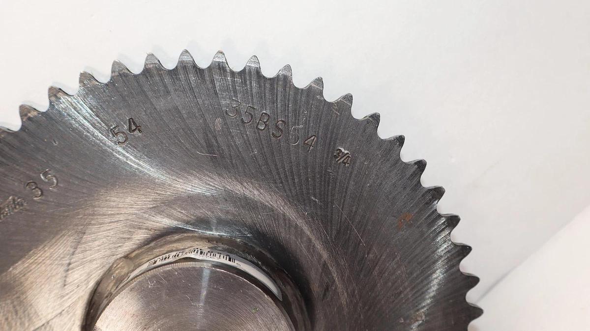(NEW) MARTIN 35BS54 3/4" 54-Teeth 3/4" Bore Sprocket