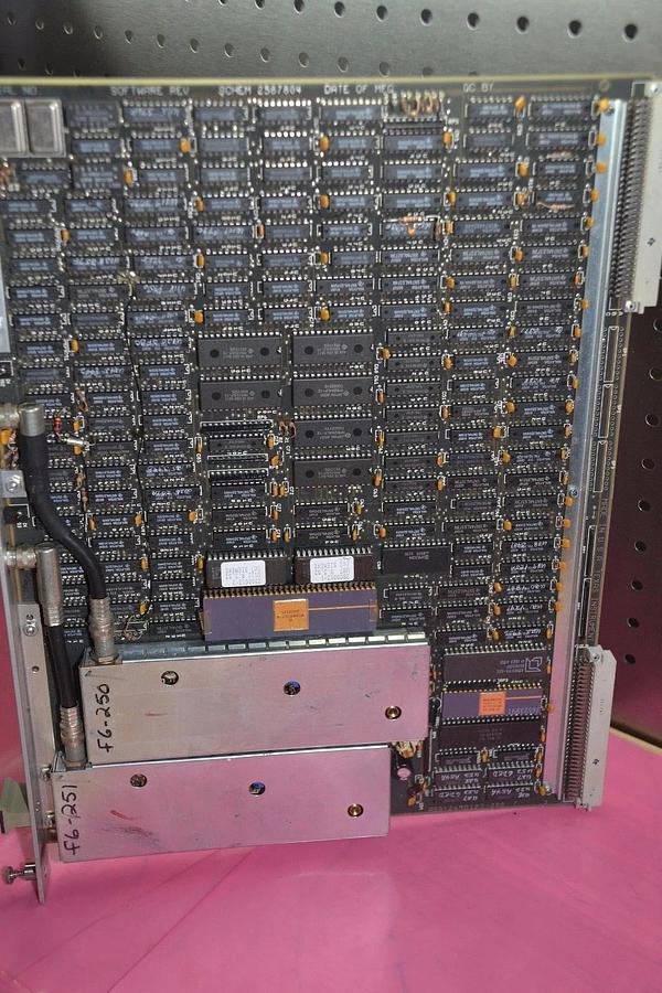 Used TEXAS INSTRUMENTS 560-2126R 560212R REMOTE CHANNEL CONTROLLER