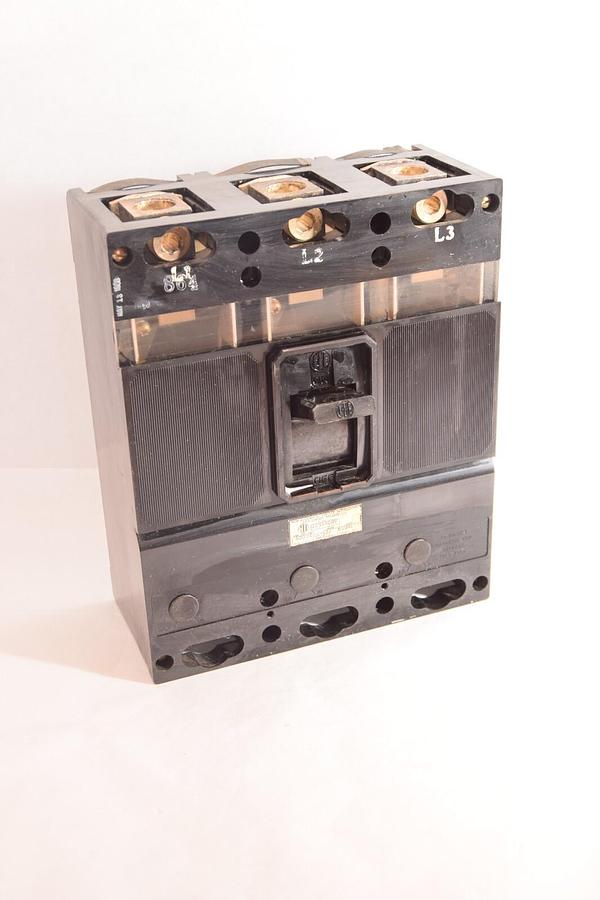 Used ITE / I-T-E JJ3S400V 400V 3 Pole Frame JJ 600Vac Circuit Breaker