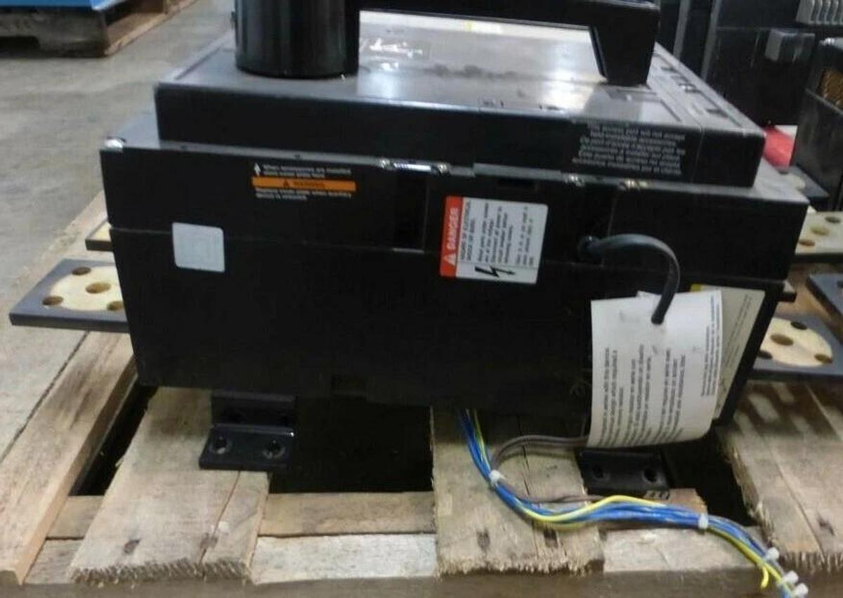 Used Square D PAF361600DC1680 1600A DC Circuit Breaker 1600 Amp