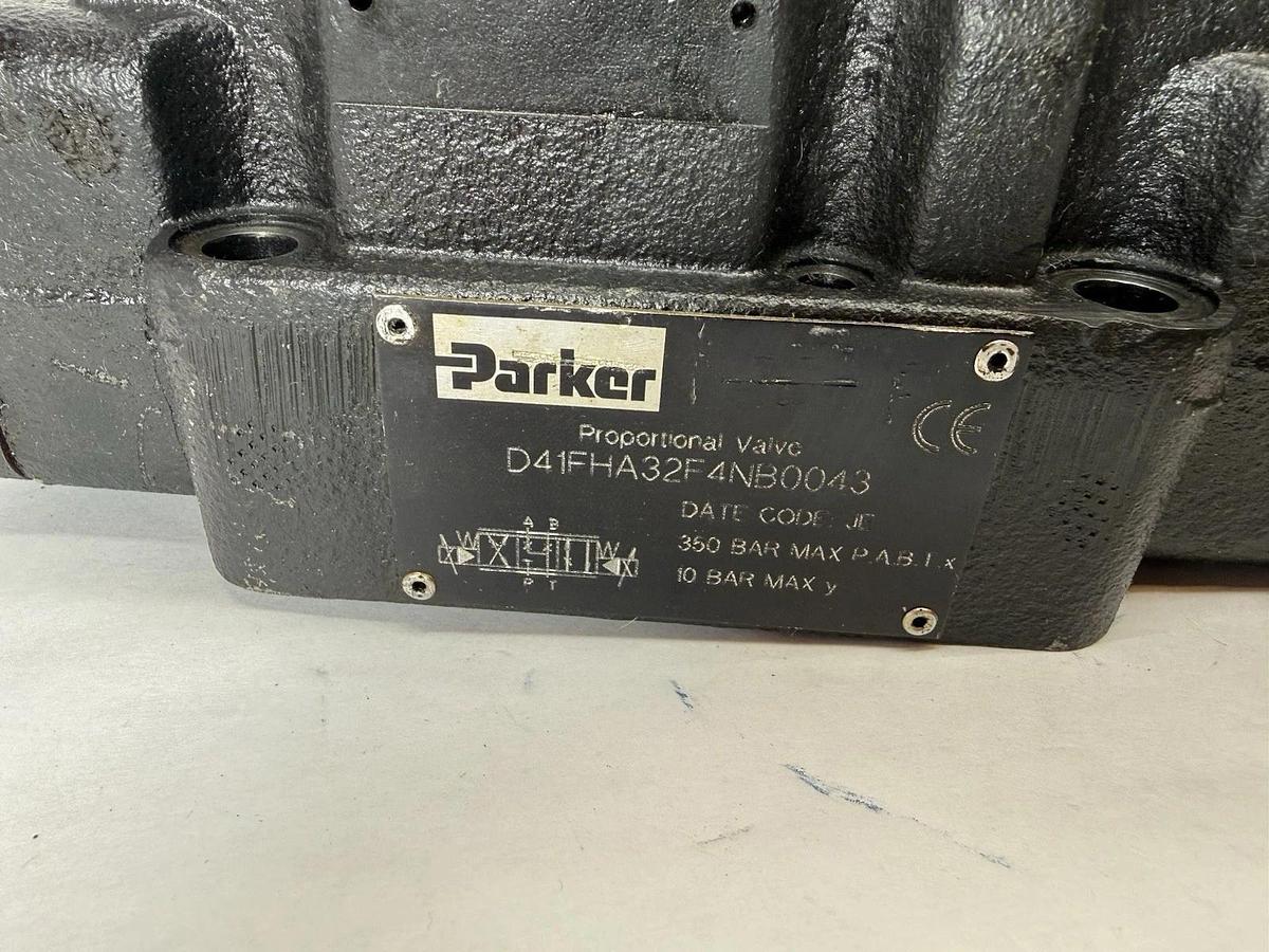 Refurbished PARKER D41FHA32F4NB0043 D1FVE50BCNLB35 Proportional Servo Valve