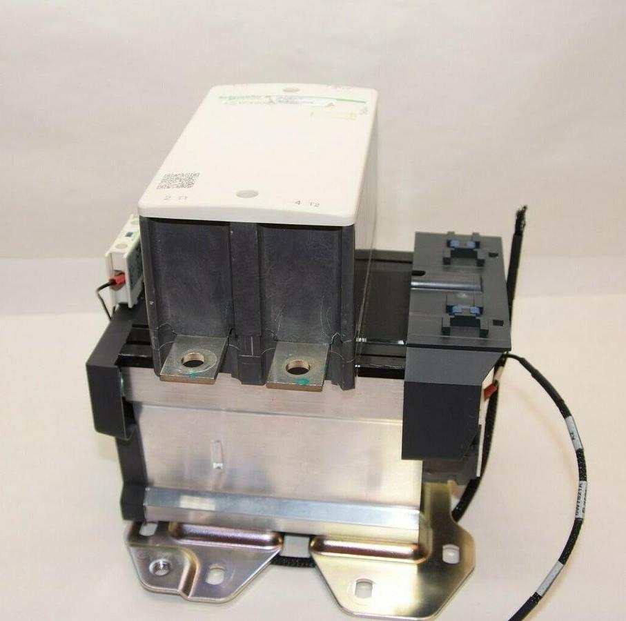 Used Schneider Electric Contactor LC1F4002