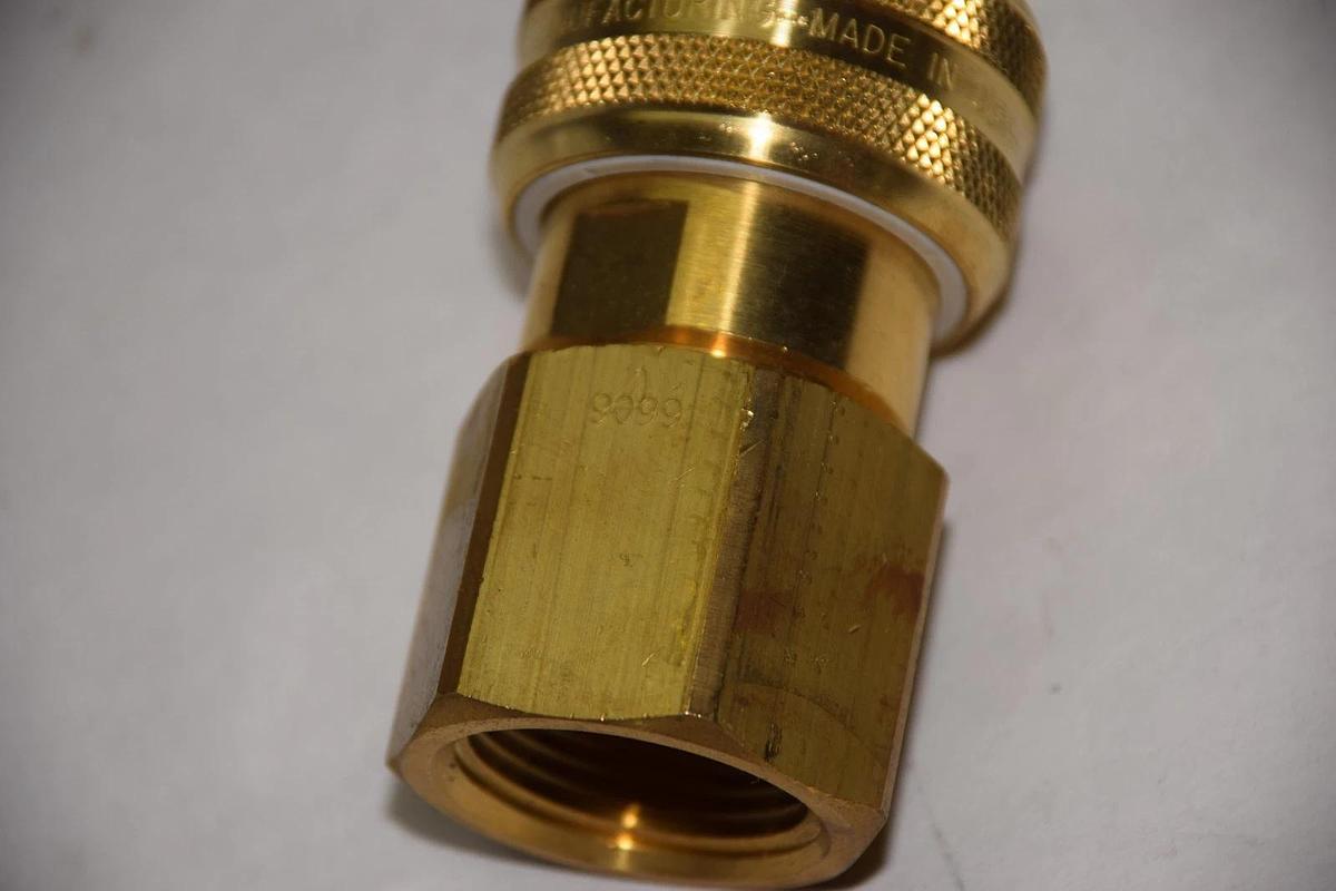 FOSTER FM6606 3/4" (made in USA) Quick Disconnect 1-Way Automatic 6606 1" fpt