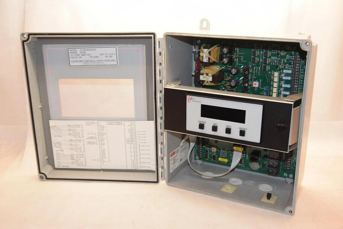 Used Hays Cleveland A10050A0A03Z00 Series 10050 Oxygen Analyzer Control Unit